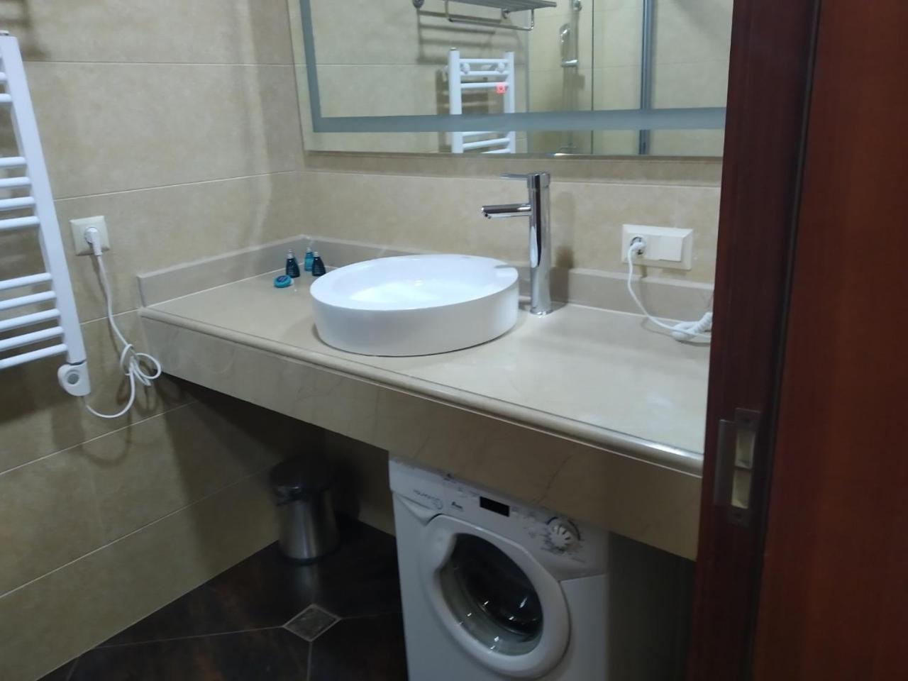 Sea View Apartment At Oasis Chakvi Exterior photo